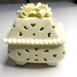 Rose / Heart Porcelain Trinket Box Jewelry Box